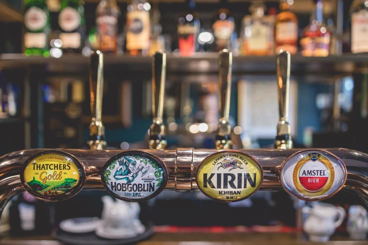 The Old Vicarage Hotel & Restaurant بريدجواتر المظهر الخارجي الصورة Kirin Ichiban on a beer tap