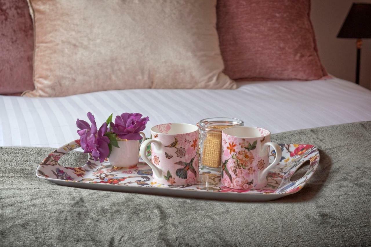 The Old Vicarage Hotel & Restaurant بريدجواتر المظهر الخارجي الصورة Tea service