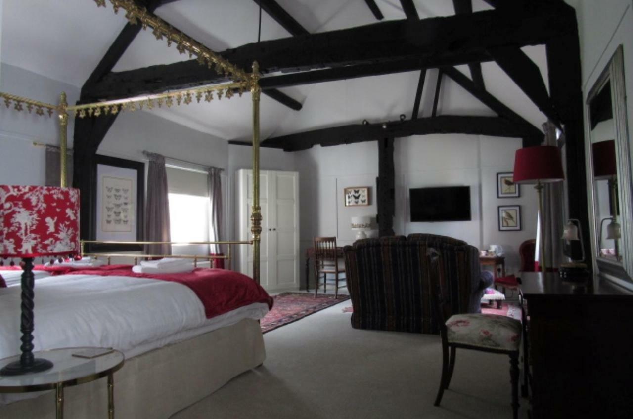 The Old Vicarage Hotel & Restaurant بريدجواتر المظهر الخارجي الصورة The interior of the hotel